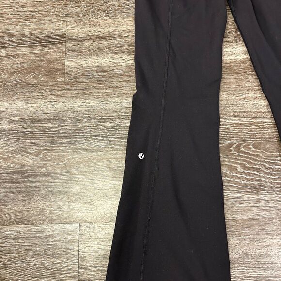 Lululemon Reversible Groove Flare Yoga Pants Slim Leg 6 Rare Prin Waisband Luon - Picture 6 of 14